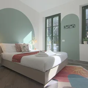 Ca Del Lasco - Modern In Classic Apartment